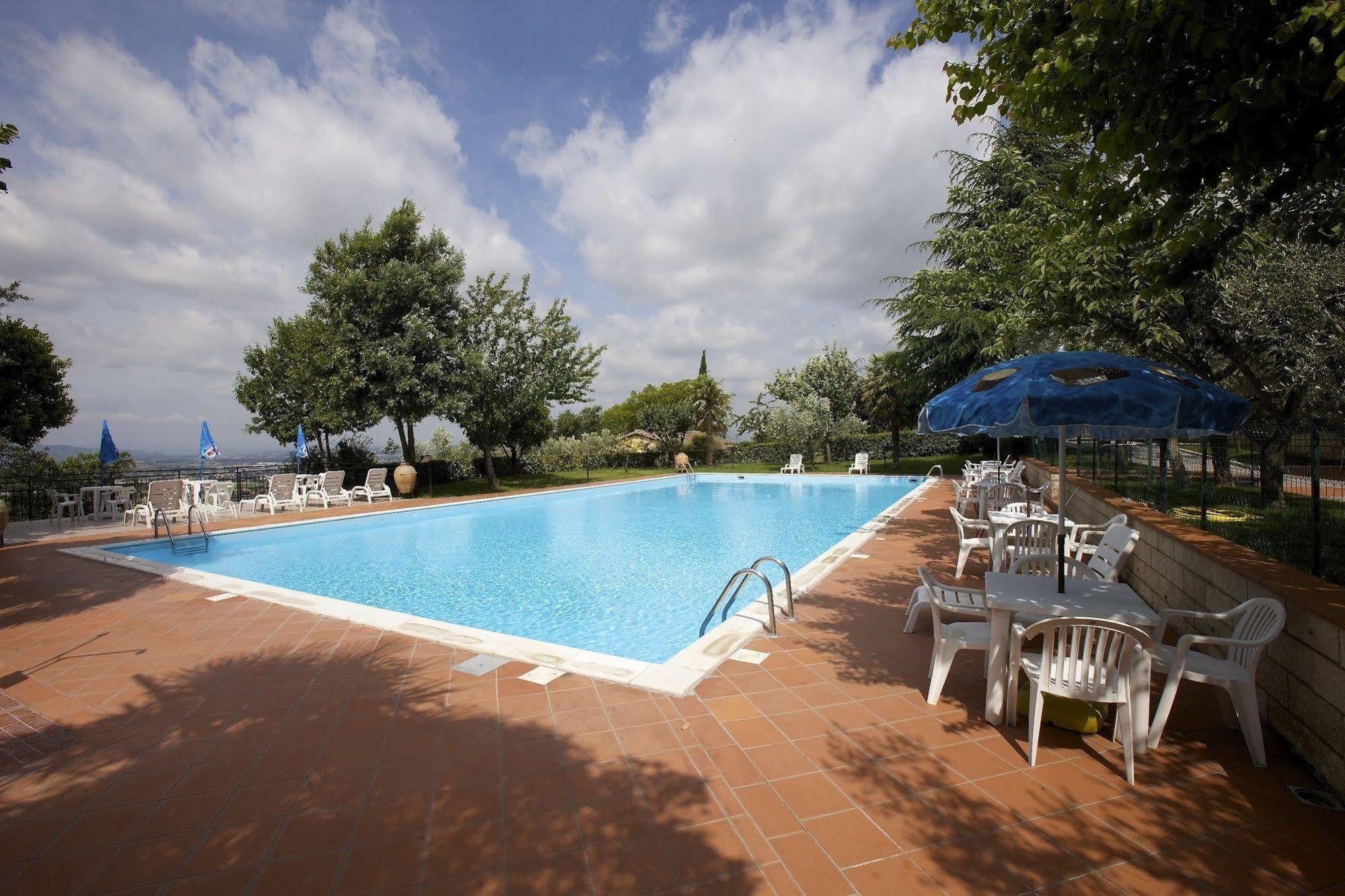 Hotel Da Angelo Assisi Exterior photo