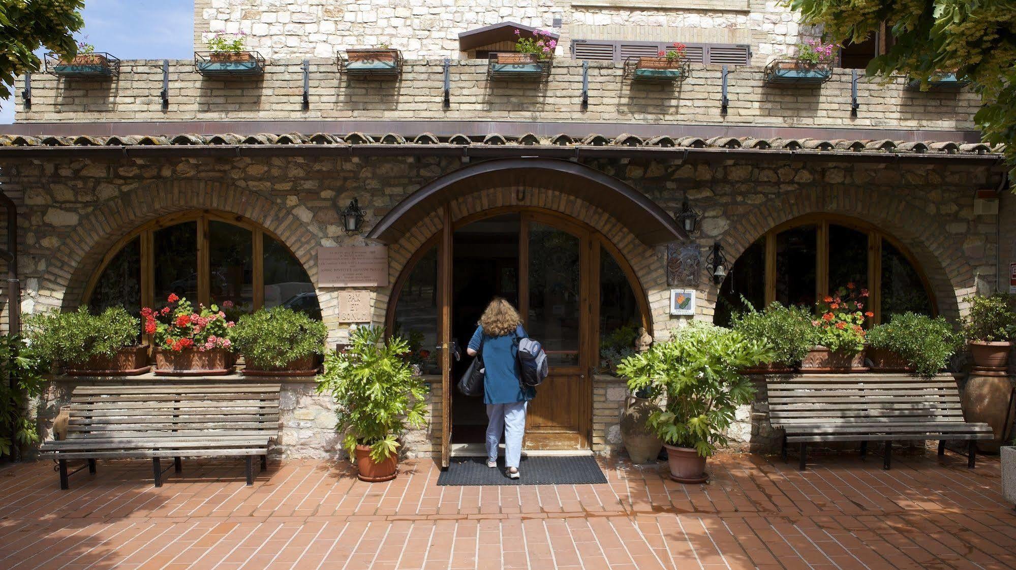 Hotel Da Angelo Assisi Exterior photo